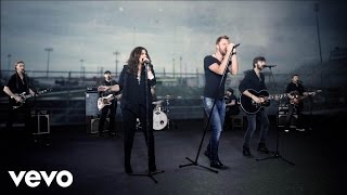 Смотреть клип Lady Antebellum - Goodbye Town