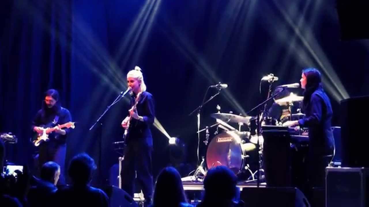 Torres - Cowboy Guilt || live @ Muzentuin/Incubate 