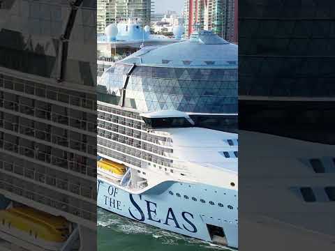 If you like Cruise content and photgraphy then you should join the community. Thanks.