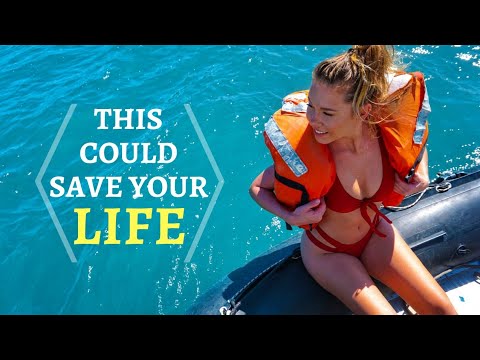 ⁣Staying connected OFF GRID Sailing GBU