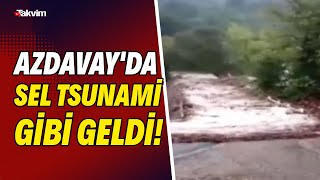 Azdavay'da sel tsunami gibi geldi! Korkunç anlar kameraya saniye saniye yansıdı Resimi