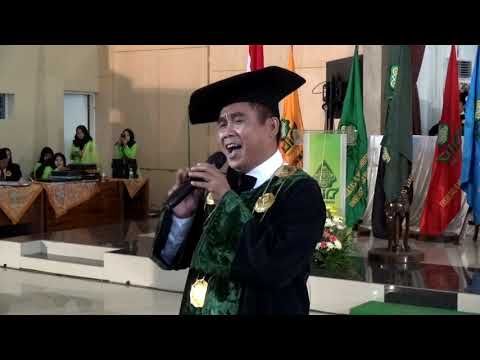 Viral Wakil Rektor I UIN Walisongo Beri Semangat Wisudawan dengan Lagu 