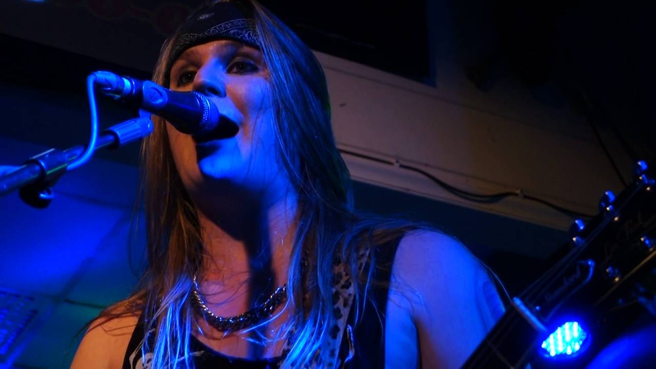 Vanity Insanity, Under Your Spell, live at Harry B James, 2016 04 22