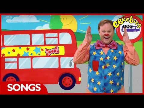 mr tumble bus toy