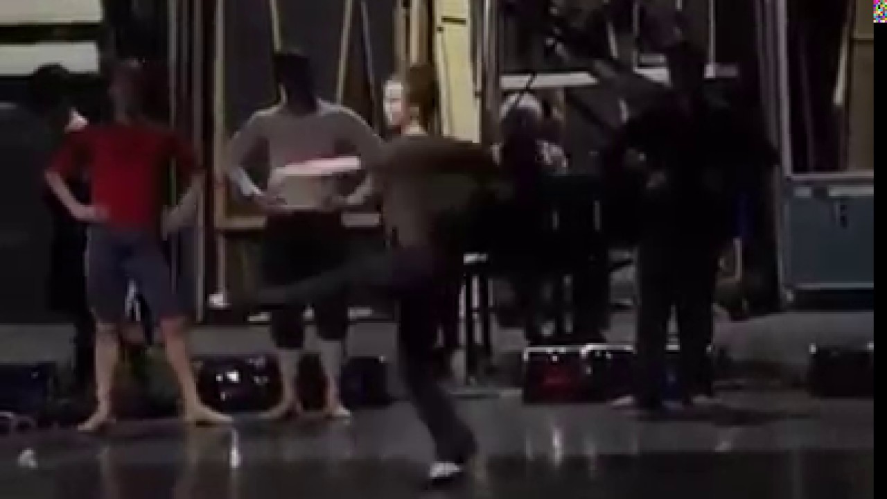 【カッコ良すぎ！】イケメン達のフェッテ対決 turnos anses