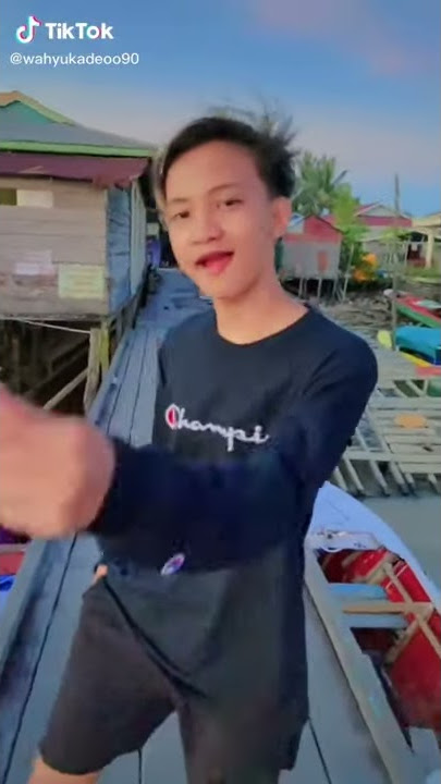 #Story Wa// Yang Lagi Viral~Wahyu Kadeo