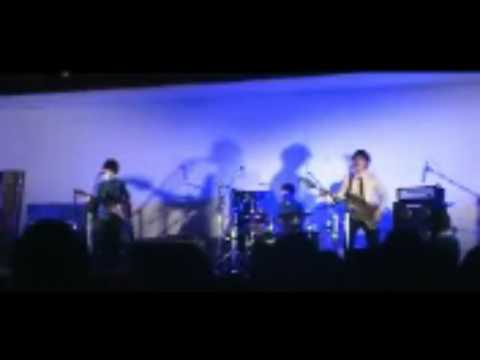 played Play Audio「強く儚く」Music Video