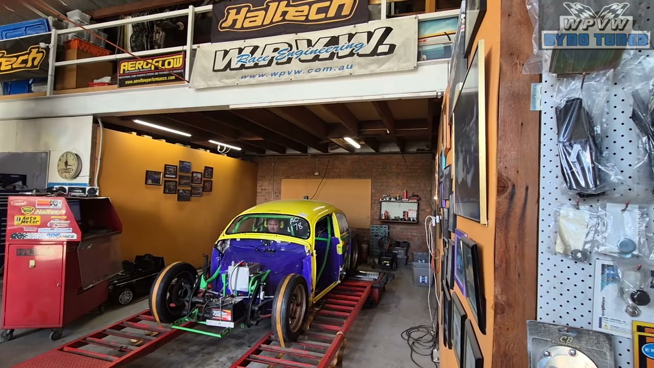 Insane chopped 68 Turbo Drag Beetle prep by WPVW Australia
