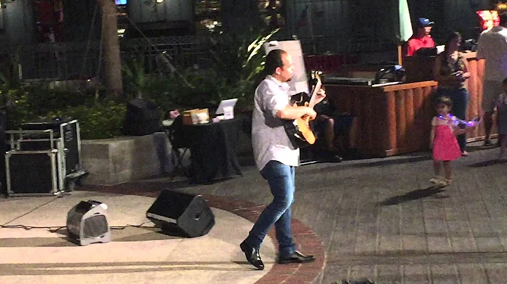 Artist Nicholas Marks! - Volare w La Calle singer ...