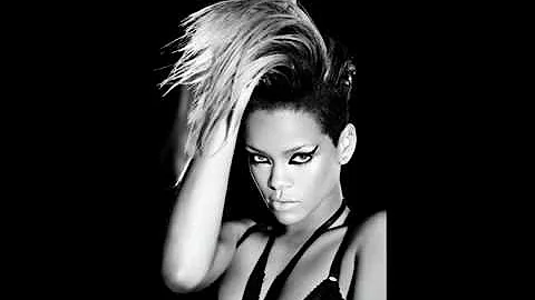Rihanna - Russian Roulette [official song 2009 w. LYRICS english and german] HQ