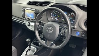 interior Toyota Yaris 1.5 VVT-h Icon E-CVT Euro 6 (s/s) 5dr FN69FWD