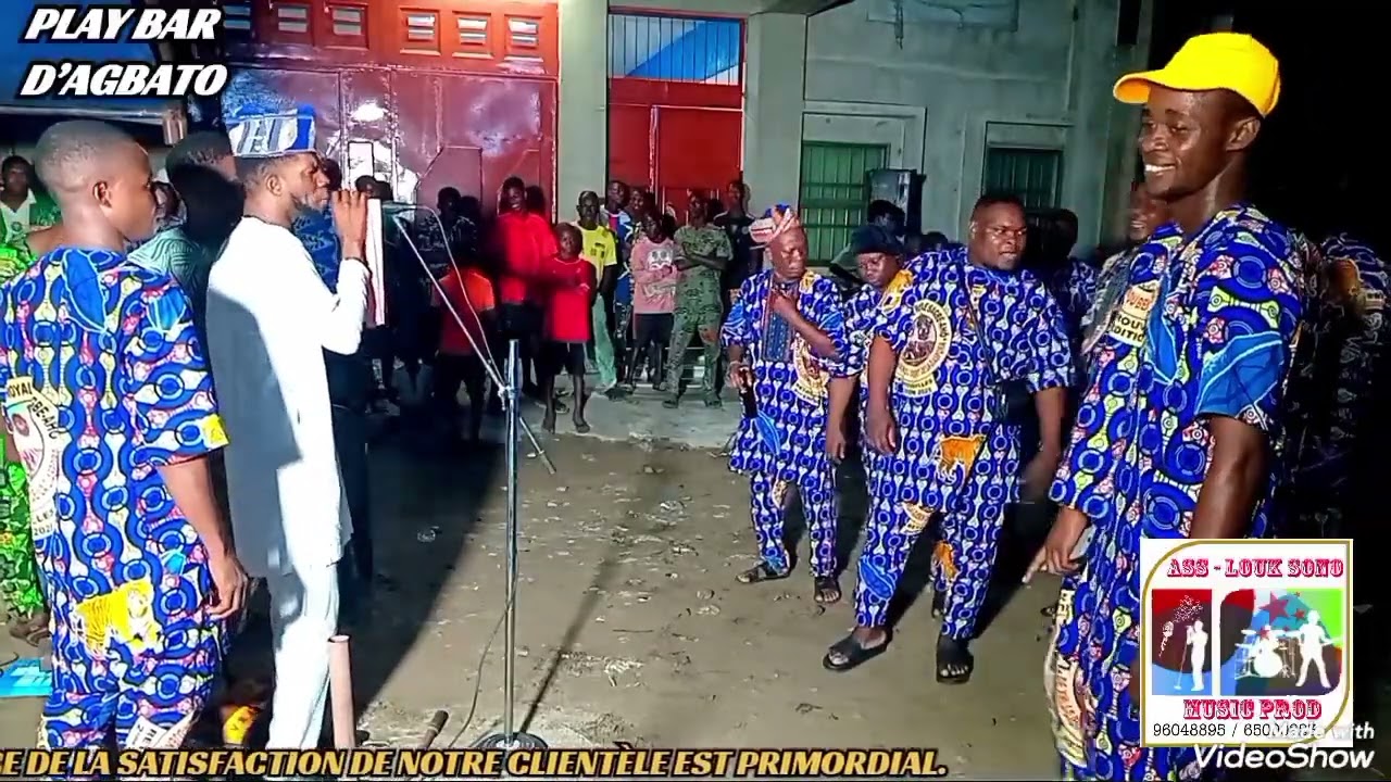 AZIZA MEVOGNON EN LIVE AU PLAY BAR @AGBATO COTONOU 