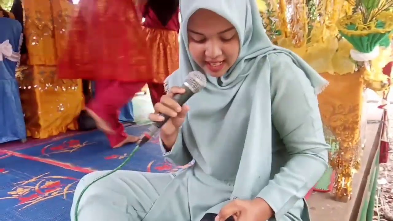 mandi pucuk  ( sunat rasul desa menuang )_syeh lia semantok