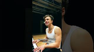 SO klingt dieser BANGER am Klavier 🤯🤯🤯 #shorts #piano #pianomusic #singer #berlin #neuemusik