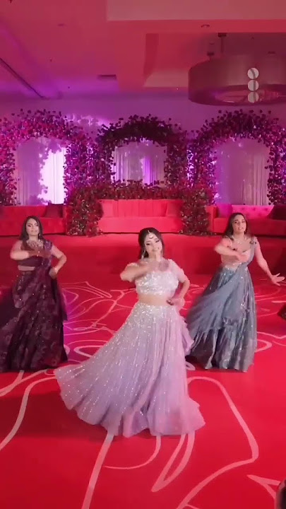 Mere Ghar Aaya Aaya Tujhko Lene