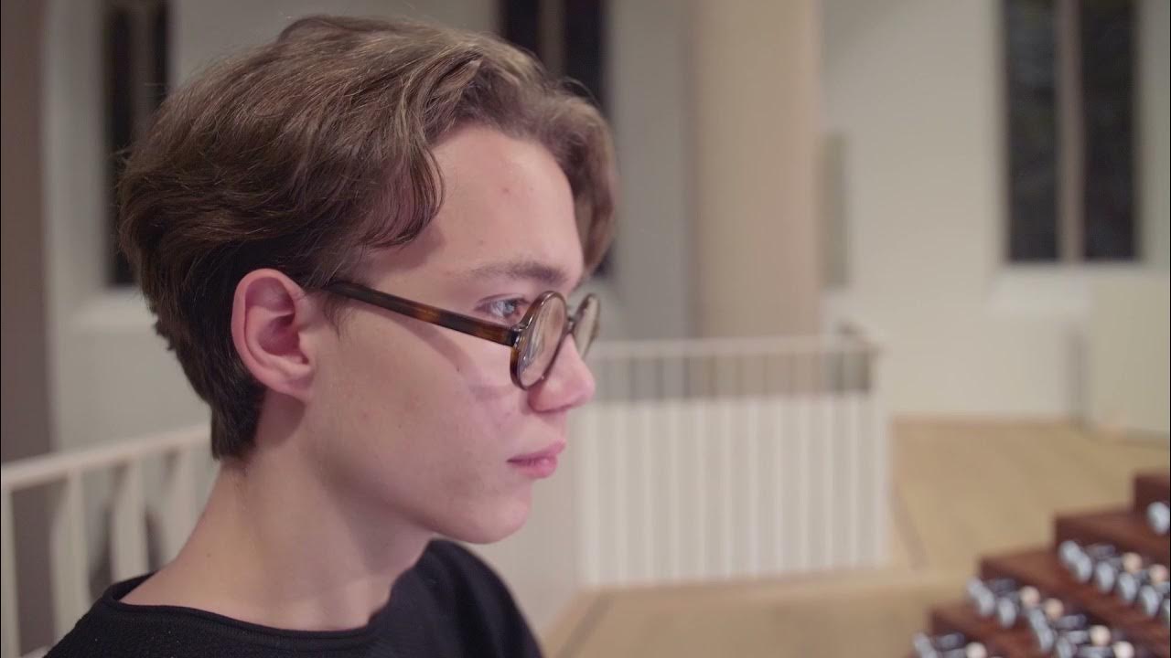 Alexandrowitsch Muschel, Toccata YouTube