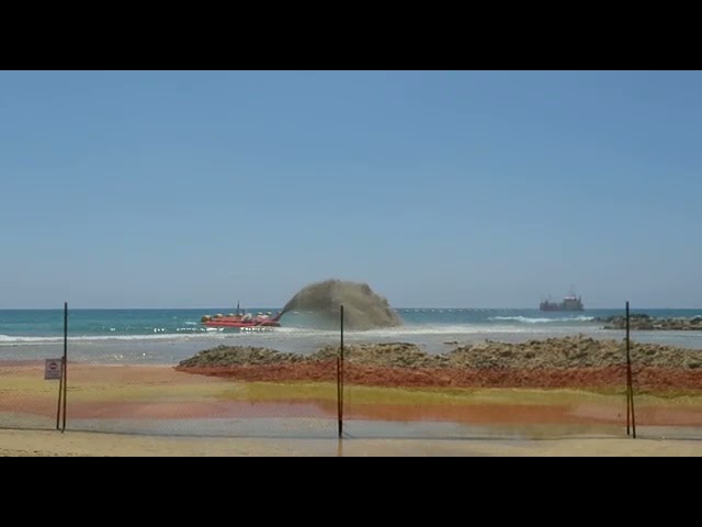הזנת חול בבת ים