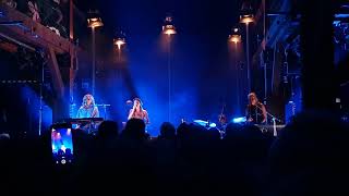 Birdy - Raincatchers (live @Fabrik, Hamburg 2023) - HD Resimi