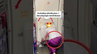 Ada yang ingin membukanya❓️ pramugari membuka pintu pesawat #pramugari #aviation #cantik #cute