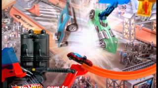 Hot Wheels Walltrack Motorlu Duvar Yarış Seti screenshot 2