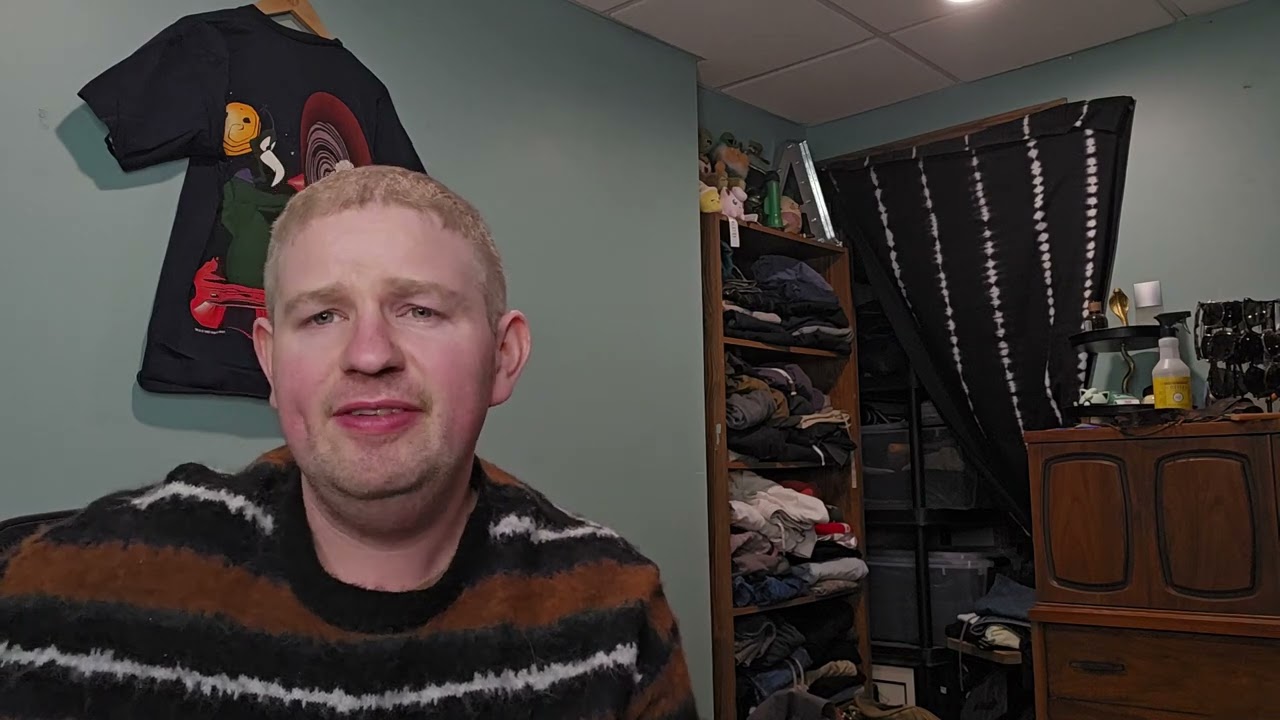 Salvation army thrift haul for poshmark and ebay! I found lululemon and alo plus other bolos!