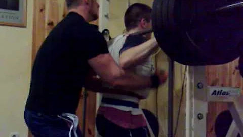 pamela work out with his big tits-190kg*6
