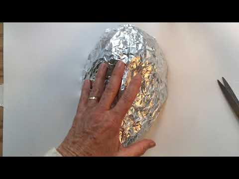 Video: How To Make Papier-mâché Masks