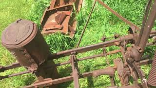 Deere and mansur planter