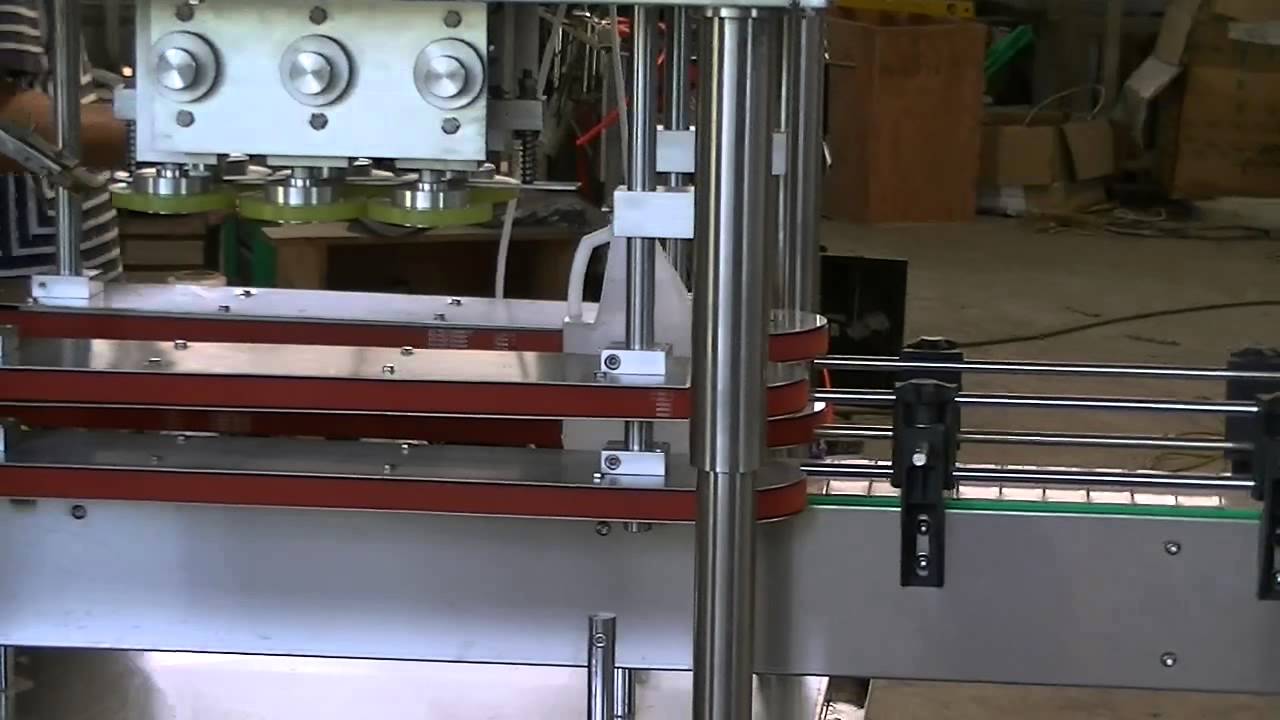 High speed capping machine for screw cap straight line type lid ...