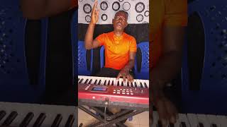Uzinduke