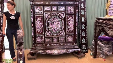 siêu phẩm tủ thờ gỗ cẩm lai cẩn ốc đỏ lửa,tranh cửu huyền thất tổ,tủ huế,bộ trúc cẩm khảm ốc,đĩa...