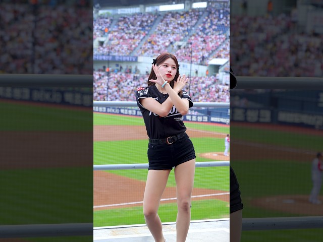 KT 김현수~ 야이야이야~!! '김현수 응원가' 이예빈 치어리더 #이예빈 #李藝彬 #이예빈치어리더  #KTwiz #치어리더 #cheerleader #직캠 #shorts