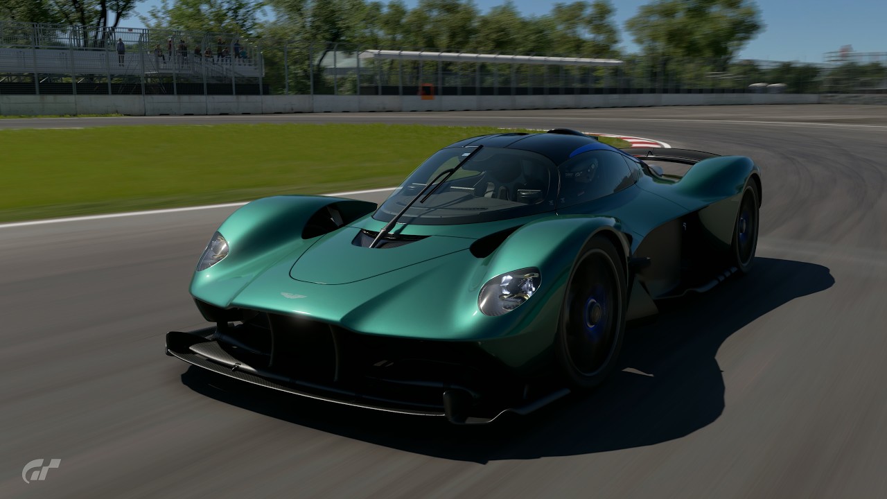 First run: Aston Martin Valkyrie, Circuit Gilles-Villeneuve