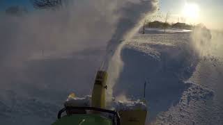 1025R SNOW BLOWING