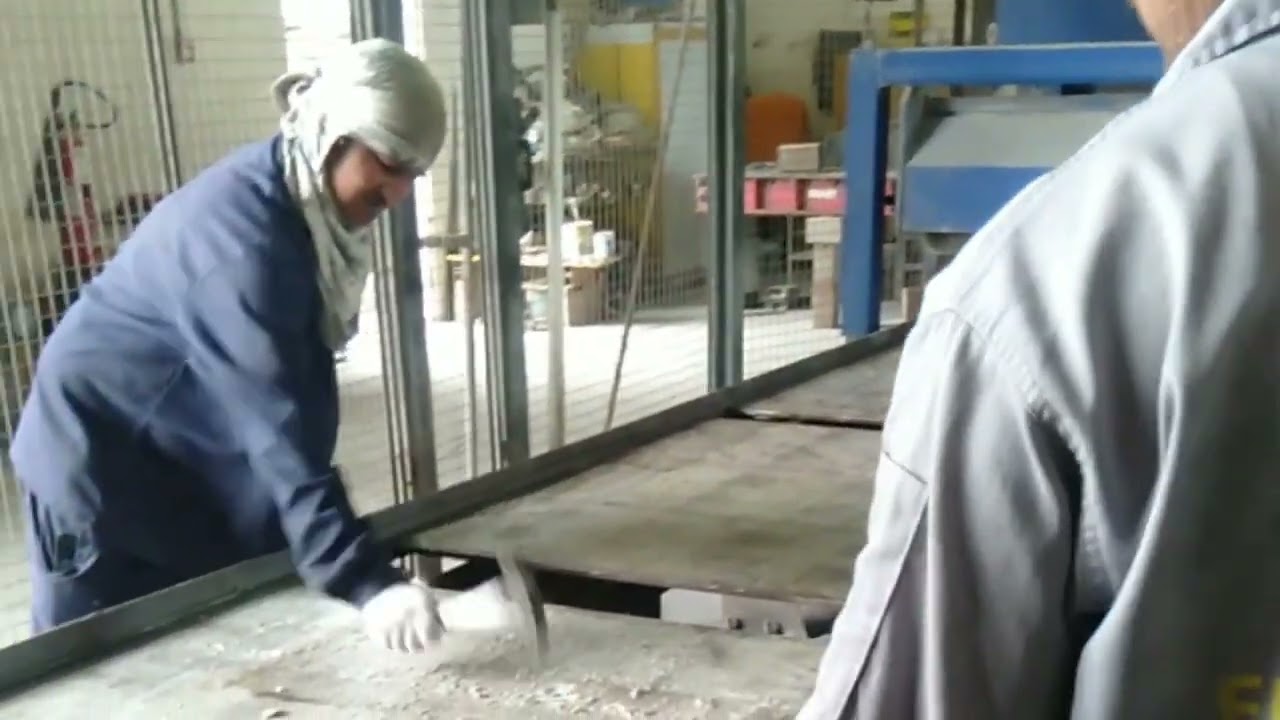 I show you the process and procedure block factory plant on how in and out the pallet inside chamber