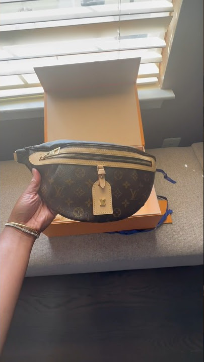 Loving this neverfull bb @Louis Vuitton #neverfullbb #purse #louisvui