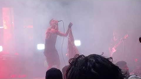 The Used - Box Full of Sharp Objects (Killing in the name Outro Live 2019)