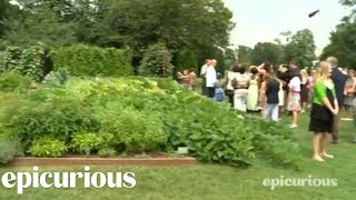 Epicurious @ the White House: The Kitchen Garden Tour Led by Sam Kass