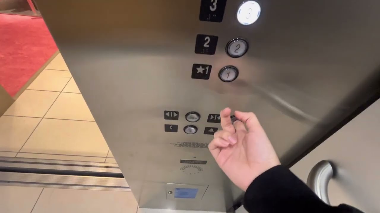 Kone MonoSpace Traction Elevators @ Simons in CF Toronto Eaton Centre (Downtown)