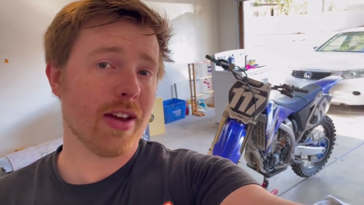 Yamaha YZ450F - Oil Change (plus filter)
