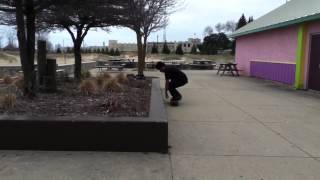 Feeble grind bail oasis ledge