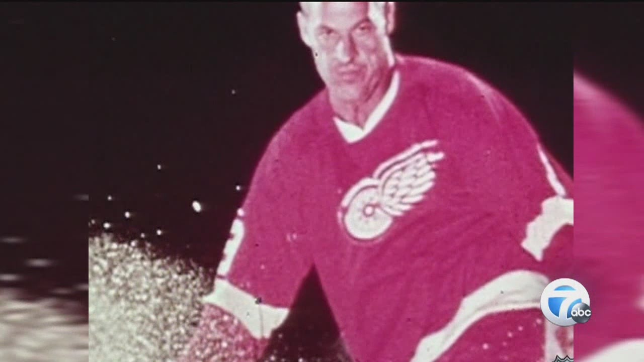Former Red Wings, Aeros legend Gordie Howe dies at 88