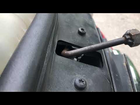 2010 Mini Cooper Hood Release Does Not Release - YouTube