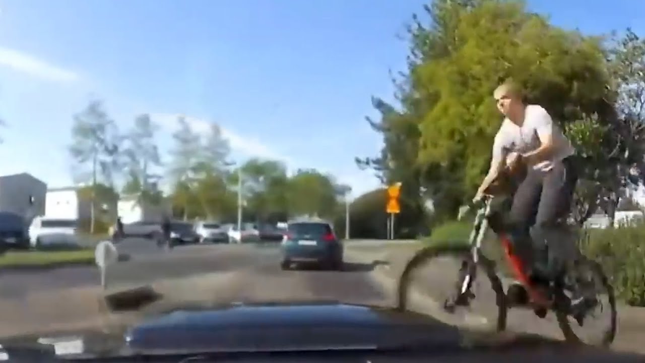 Shot on iPhone meme just subscribe