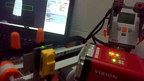 Microscan: Vision HAWK Measures Width of Ear Plugs