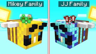 SKYBLOCK BEE MIKEY FAMILY vs Diamond Skyblock Diamond Bee JJ family Survival Battle in Minecraft