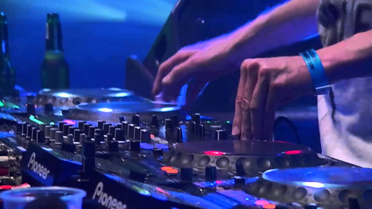 Cosmic Gate Live @ Transmission 2013: The Machine Of Transformation