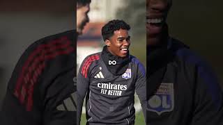 masstiktok fcfutebol Por que Endrick joga com um anel #fut