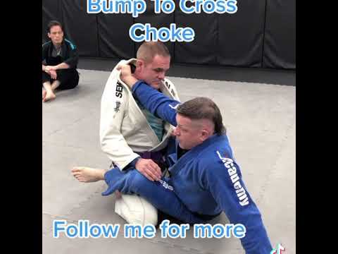 Sneaky cross choke
