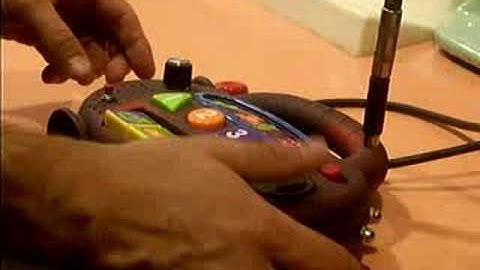 Circuit Bent Vtech SLO-MO DRONE BOX Statikstramentz